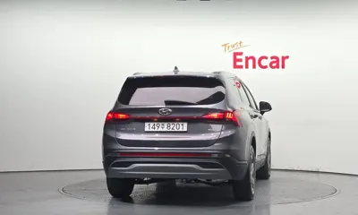 Hyundai Santafe 2022, 50004 км, за 15526.92 USD