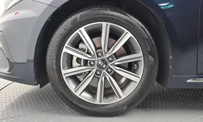 Kia K5 2020, 42946 км, за 11004.75 USD