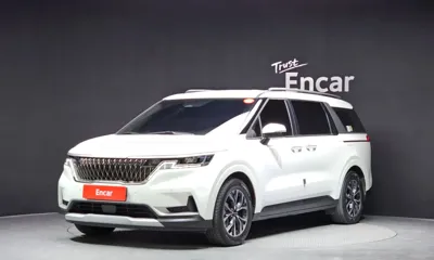 Kia Canival · 2023 год