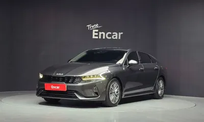 Kia K5 · 2023 год