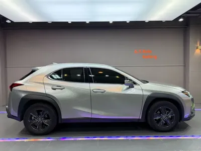 Lexus UX 2024, 42679 км, за 22974.92 USD - фото 6
