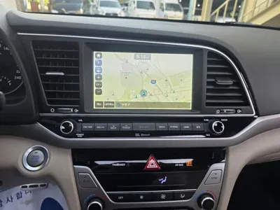 Hyundai Avante 2016, 49104 км, за 8008.4 USD - фото 7
