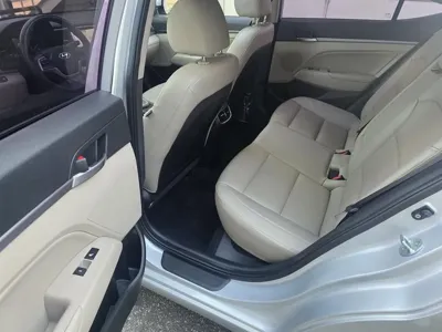 Hyundai Avante 2016, 49104 км, за 8008.4 USD - фото 15
