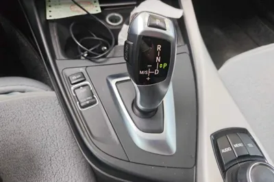 BMW 1 Series 2012, 128300 км, за 5823 USD - фото 14