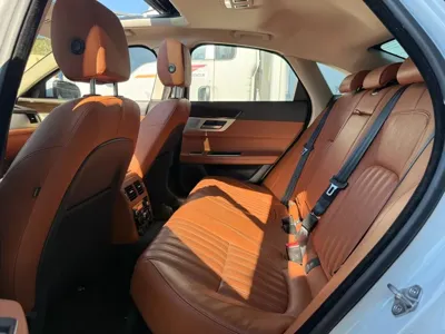 Jaguar XF 2016, 143975 км, за 6186.1 USD