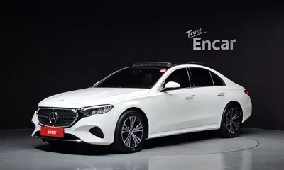 Mercedes-Benz E-Class · 2026 год