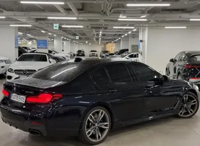 BMW 5-Series 2022, 16179 км, за 41289.22 USD
