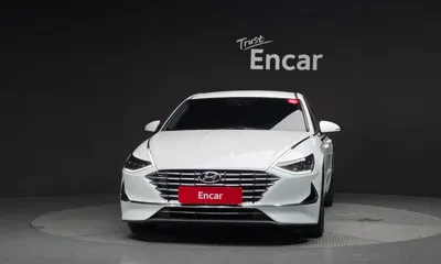 Hyundai Sonata 2022, 116802 км, за 10097.73 USD
