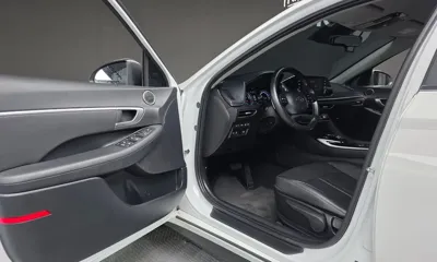Hyundai Sonata 2022, 116802 км, за 10083.28 USD - фото 10