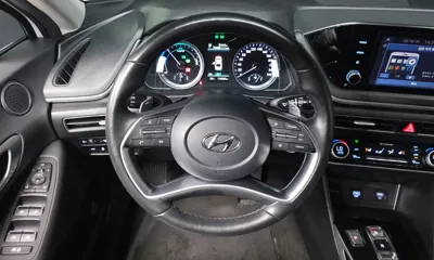Hyundai Sonata 2022, 116802 км, за 10083.28 USD - фото 13