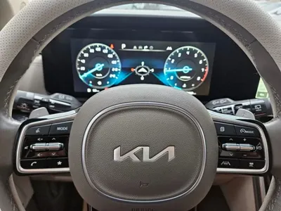 Kia Canival 2023, 72454 км, за 23387.63 USD - фото 6
