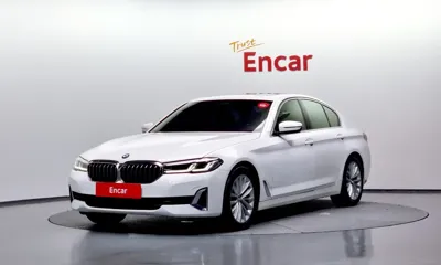 BMW 5-Series · 2021 год