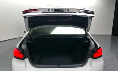 BMW 5-Series 2021, 157246 км, за 19377.29 USD - фото 20