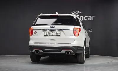 Ford Explorer 2019, 91305 км, за 10831.04 USD