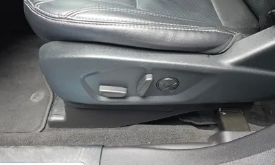 Ford Explorer 2019, 91305 км, за 10831.04 USD - фото 32