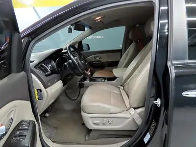 Kia Canival 2016, 179140 км, за 5842.2 USD - фото 6