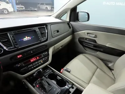 Kia Canival 2016, 179140 км, за 5842.2 USD - фото 10