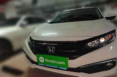 Honda Civic 2019, 17600 км, за 7938 USD