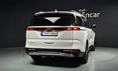 Kia Canival 2023, 53367 км, за 17581.55 USD