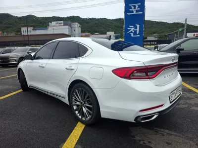 Hyundai Grandeur 2018, 120000 км, за 11205.22 USD
