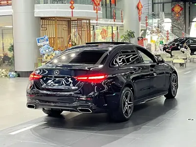 Mercedes-Benz C-Class 2024, 11000 км, за 32103.76 USD - фото 9