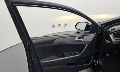 Hyundai Sonata 2018, 138851 км, за 5211.73 USD - фото 24