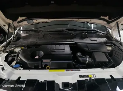 Land Rover Discovery Sport 2017, 144761 км, за 6423.84 USD