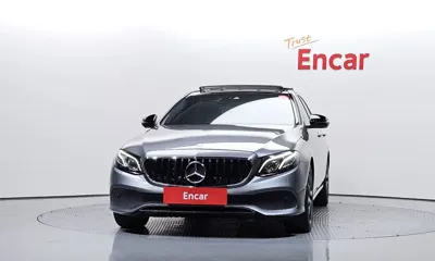 Mercedes-Benz E-Class 2017, 79569 км, за 12546.31 USD