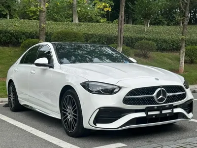 Mercedes-Benz C-Class 2023, 28000 км, за 24530.96 USD