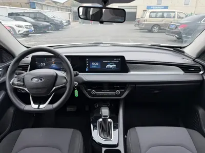 Ford Escort 2022, 20000 км, за 4855.7 USD - фото 7