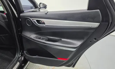 Hyundai Grandeur 2018, 159231 км, за 8788.28 USD - фото 25
