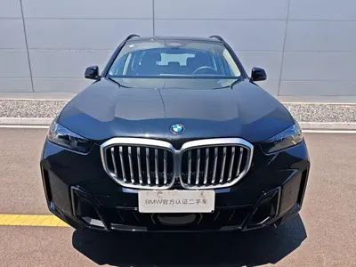 BMW X5 2025, 5000 км, за 77618.33 USD