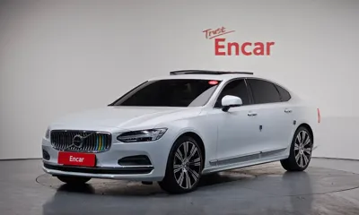 Volvo S90 · 2023 год
