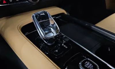 Volvo S90 2023, 35955 км, за 27483.42 USD - фото 9