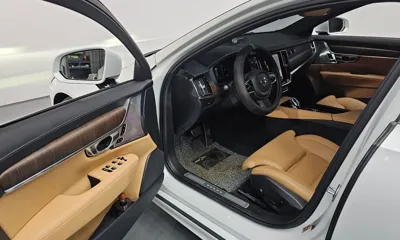 Volvo S90 2023, 35955 км, за 27483.42 USD - фото 11