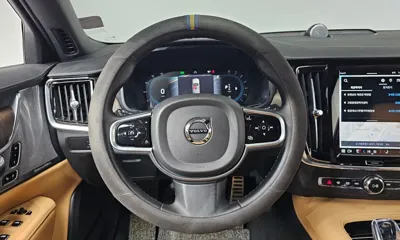 Volvo S90 2023, 35955 км, за 27483.42 USD - фото 13