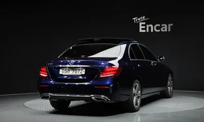 Mercedes-Benz E-Class 2019, 53615 км, за 17692.72 USD