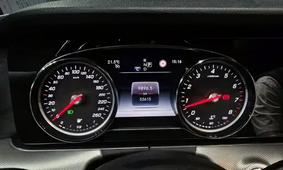 Mercedes-Benz E-Class 2019, 53615 км, за 17692.72 USD - фото 8