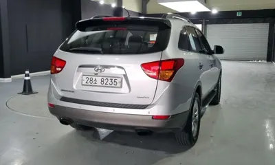 Hyundai Veracruz 2011, 140186 км, за 3713.36 USD