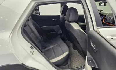 Kia Stonic 2020, 68649 км, за 8800.89 USD - фото 12