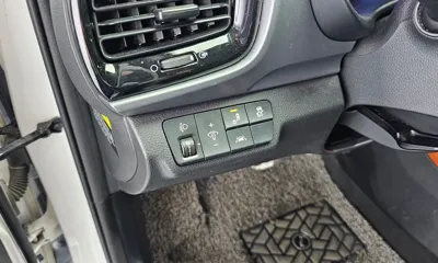 Kia Stonic 2020, 68649 км, за 8800.89 USD - фото 18