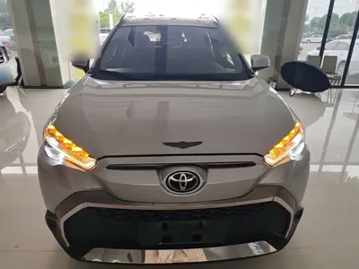 Toyota Frontlander 2023, 47800 км, за 11730.95 USD