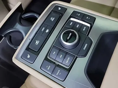 Hyundai Genesis 2015, 165060 км, за 7870.55 USD - фото 14