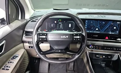 Kia Canival 2025, 23272 км, за 26040.23 USD - фото 13