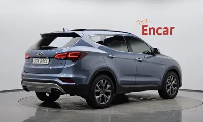 Hyundai Santafe 2017, 145849 км, за 7811.47 USD
