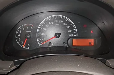 Nissan Sunny 2016, 73200 км, за 6038 USD - фото 10