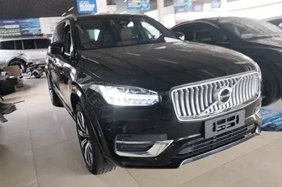 Volvo XC90 2024, 35500 км, за 46781 USD