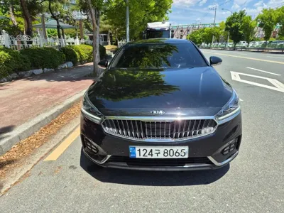 Kia K7 2017, 91000 км, за 8262.83 USD