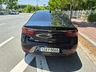 Kia K7 2017, 91000 км, за 8262.83 USD