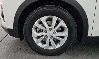 KG_Mobility_Ssangyong TIBOLI 2021, 42420 км, за 8725.55 USD